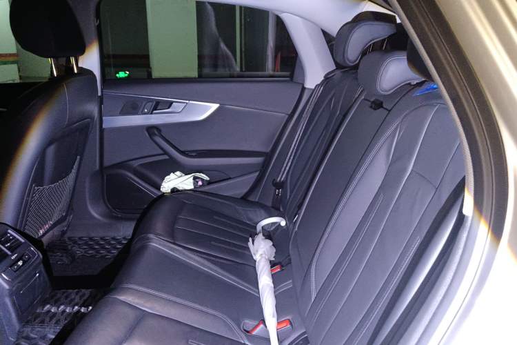 Used Audi A4L 2019 45 TFSI quattro Individual Sport Edition China V
