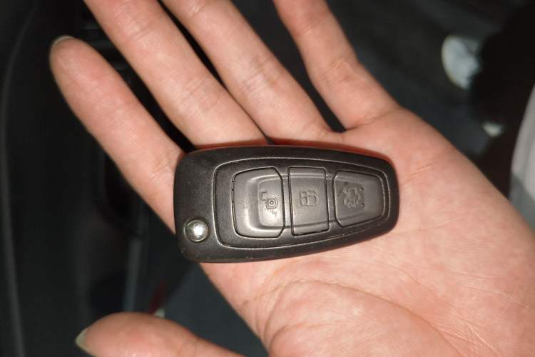 Used Ford Focus 2017 Hatchback EcoBoost 180 Automatic Elite Model Vehicle Key