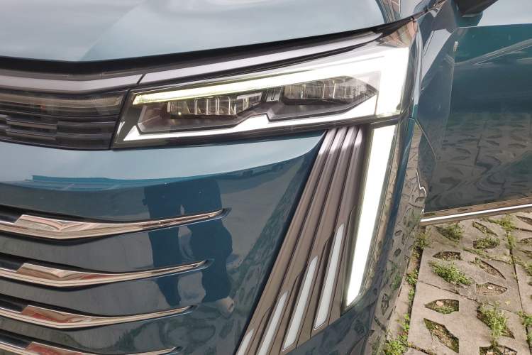 Used GAC Trumpchi E9 2023 E9 MAX Left Front Headlight