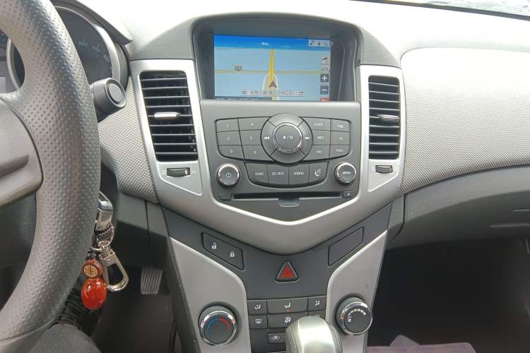 Used Chevrolet Cruze 2013 1.8L SE AT