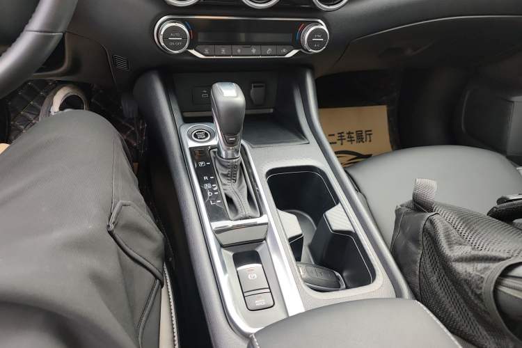 Used Nissan Sylphy 2023 1.6L CVT Enjoyment Edition Gear Lever