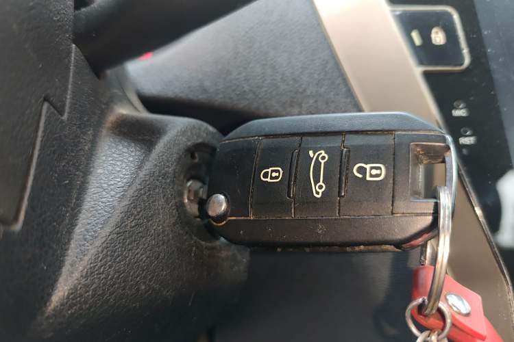 Used Citroen Elysee 2016 1.6L Manual Fashion Edition