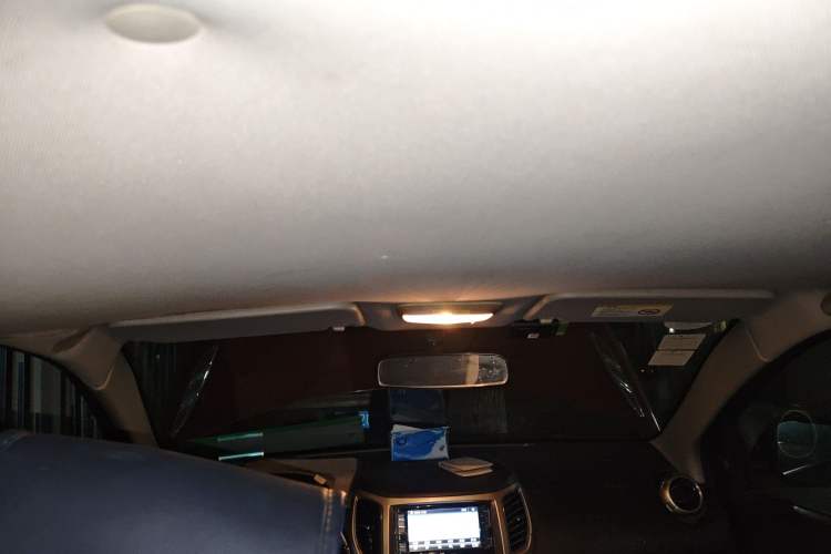 Used Great Wall M4 2012 1.5L Manual Luxury Version Headliner