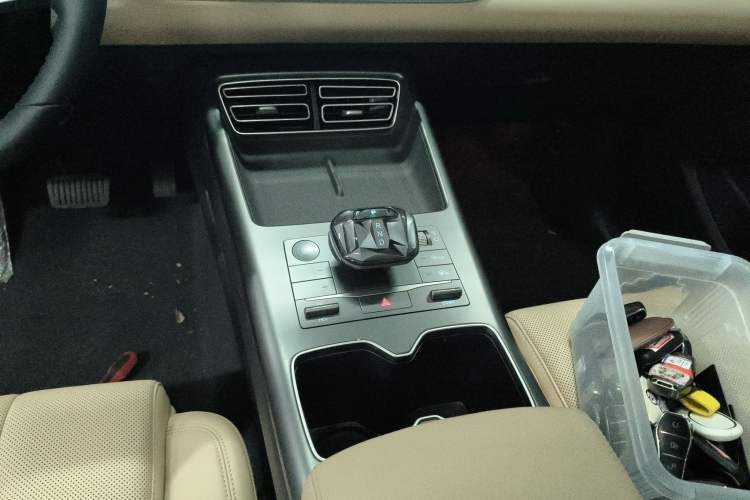 Used BYD Song Pro New Energy 2025 Second-Generation DM-i 115KM Overachiever Trim