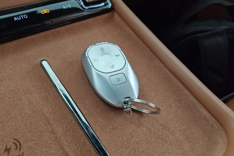 Used GAC Trumpchi Xiangwang S7 2025 205 km Max LiDAR Version Interior 1