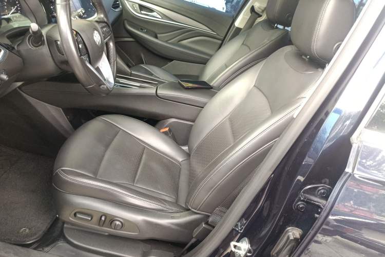 Used Buick Enclave 2020 28T Two-Wheel Drive Prestige Version