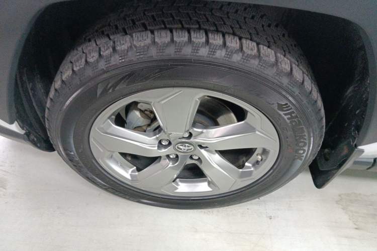 Used Toyota RAV4 2021 2.0L CVT Two-Wheel Drive Fashion Edition
