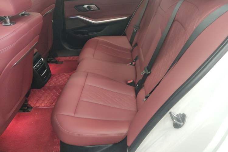 Used BMW i3 2022 eDrive 35 L Left Rear Seat