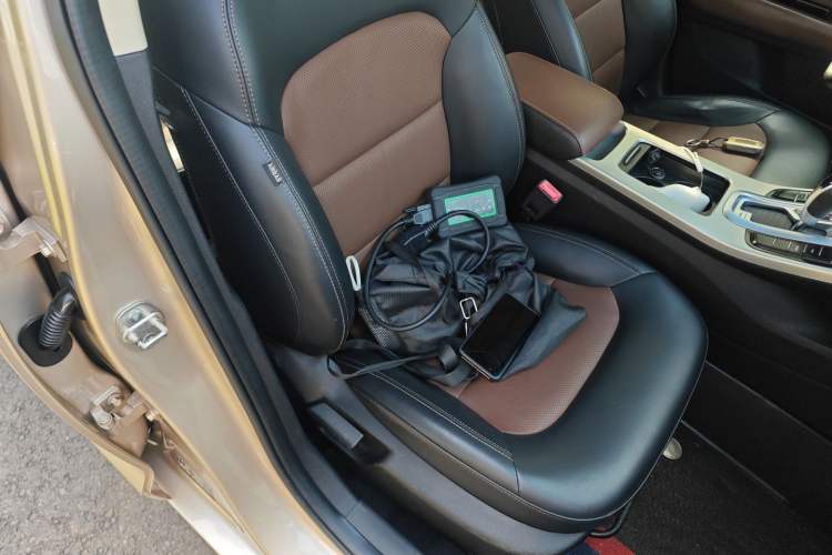 Used Geely Auto Emgrand GL 2017 1.3T DCT Luxury Model Right Front Seat