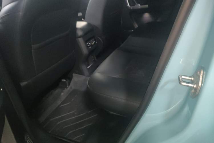 Used 212 T01 2025 2.0T Changfeng