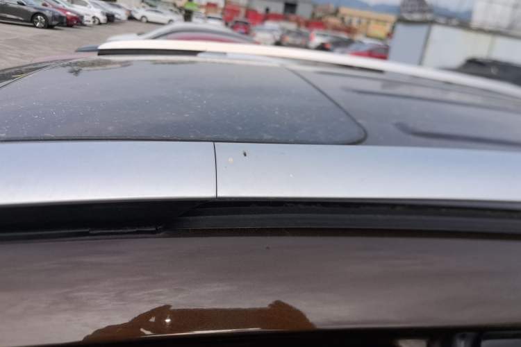 Used Geely Auto Vision X6 2016 1.8L Manual Luxury Model
