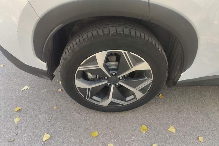 Used AION V 2024 Plus 70 Star Edition Ternary Lithium
