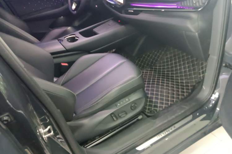 Used Volkswagen ID.UNYX 2024 Ultra Long-Range Version
