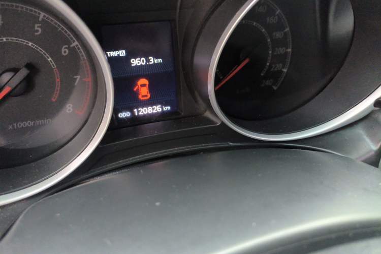 Used Mitsubishi ASX 2013 2.0L CVT Two-Wheel Drive Luxury Edition