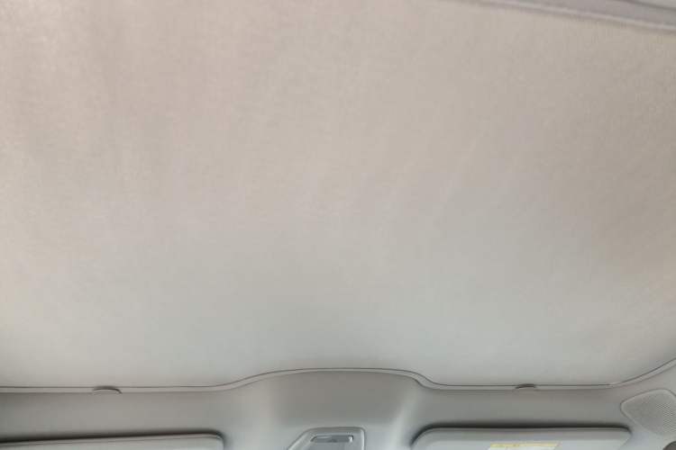 Used XPeng MONA M03 2024 620 with Ultra-Long Range Headliner