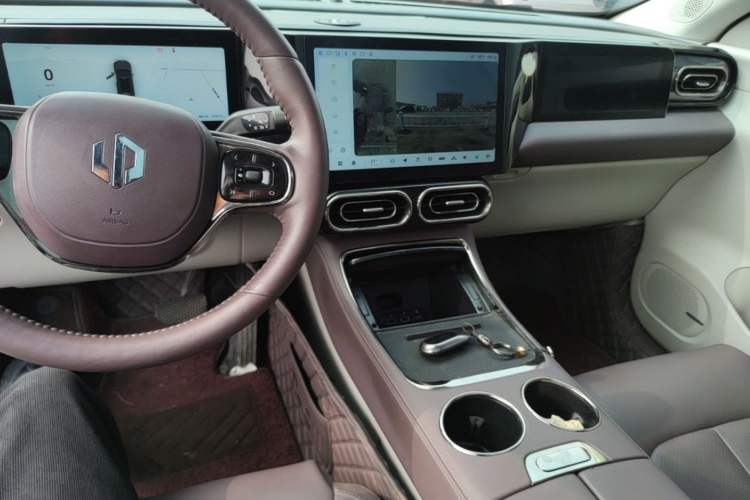 Used Leapmotor C11 2023 Range-Extended 300 Smart Enjoyment Edition