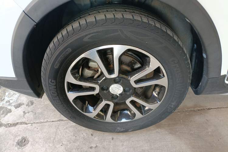 Used Geely Auto Vision X3 2017 1.5L Automatic Elite Model
