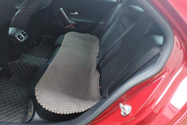 Used Mercedes-Benz A-Class 2020 Restyled A 200 L Sport Sedan Fashion Version
