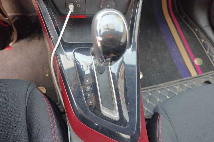 Used Nissan Lannia 2016 1.6L CVT Cool Edition