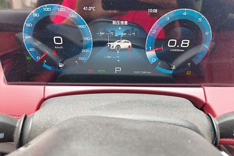 Used JETOUR X70 PRO 2023 1.5T DCT Comfort Edition 5 Seats