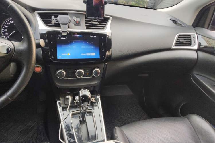 Used Nissan Sylphy 2019 1.6XV CVT Smart Connect Luxury Edition China VI Standard