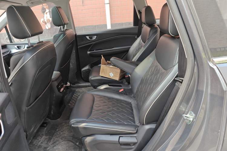 Used Wuling Jiachen 2022 1.5T CVT Deluxe Flagship Edition
