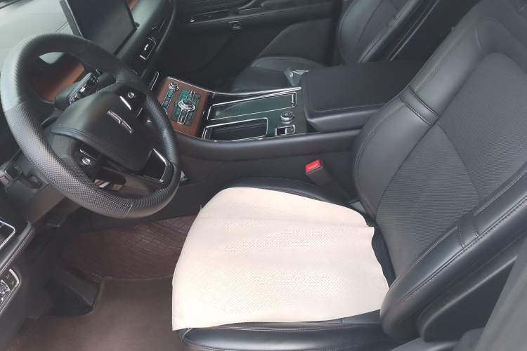 Used Lincoln Aviator 2022 3.0T V6 Four-Wheel Drive Luxury Edition