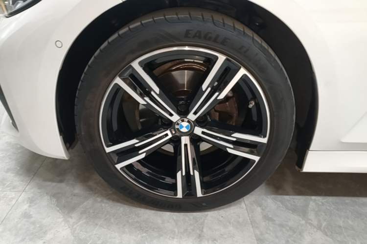 Used BMW 3 Series 2021 Restyled 325i M Sport Package
