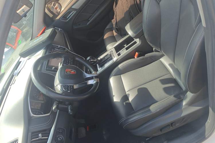 Used Roewe RX5 2016 20T Two-Wheel Drive Automatic Flagship Edition