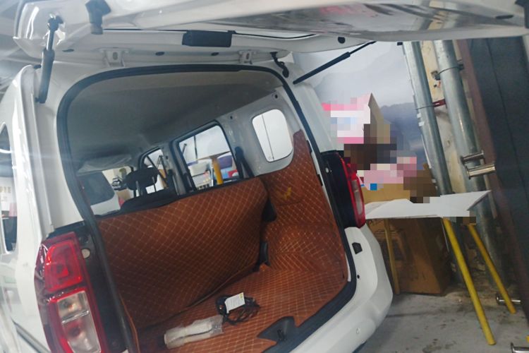 Used Wuling Zhiguang New Energy 2025 Standard Model Trunk