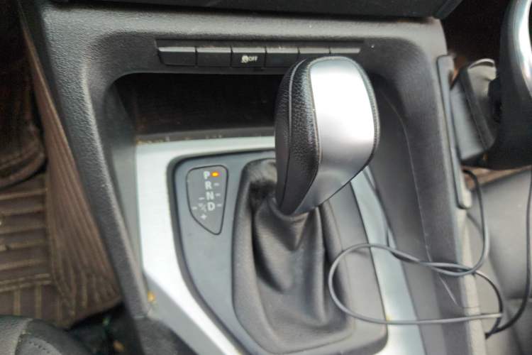 Used BMW X1 2012 sDrive18i Luxury Model