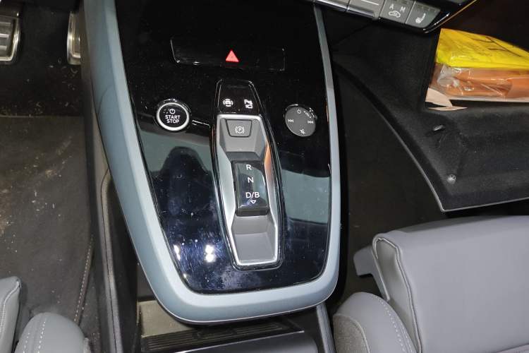 Used Audi Q5 e-tron 2023 40 e-tron Starry Edition Mecha Kit