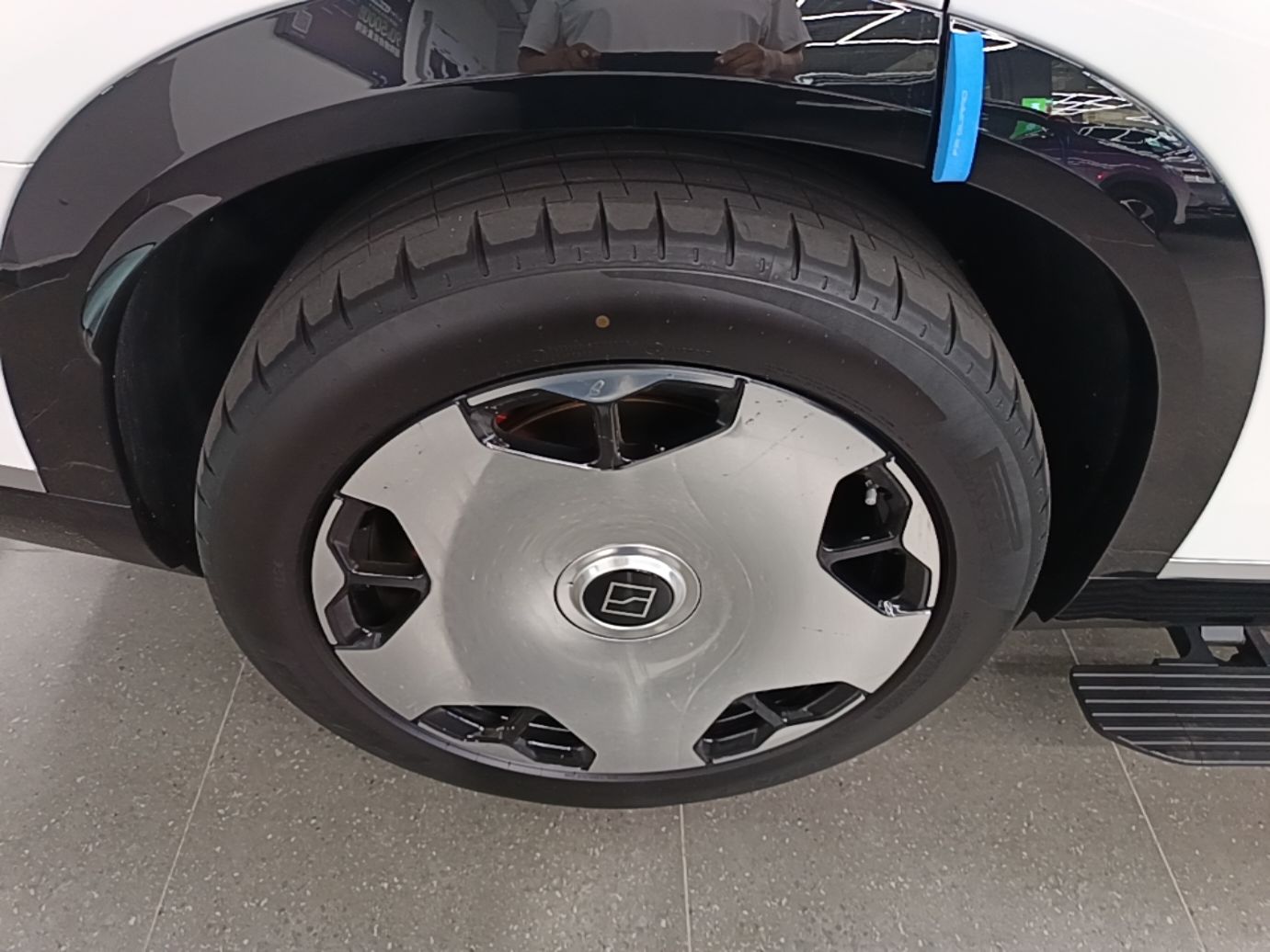 Zeekr 9X 2025 Hyper Edition 70kWh — снимка 11