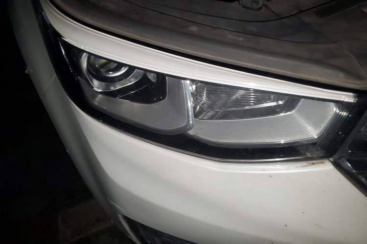 Used CHANGAN CS55 2018 1.5T Automatic Colorful Edition China V Standard