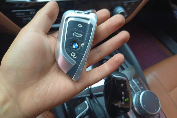 Used BMW 5 Series 2018 528Li Launch Special Edition Vehicle Key