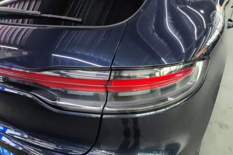 Used Porsche Macan 2018 Macan 2.0T