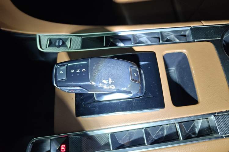 Used DS 7 2018 45THP Rivoli Pioneer Edition
