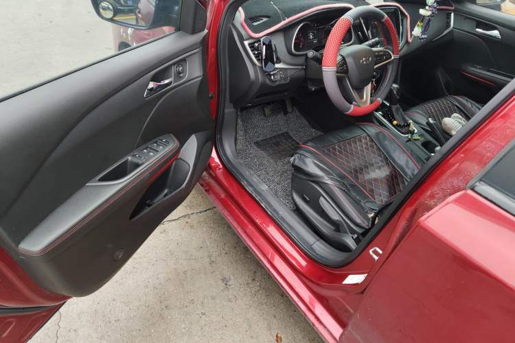 Used Chevrolet Monza 2019 RS 330T Automatic Sporty Edition China VI Standard