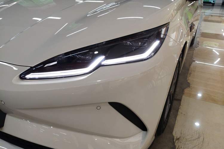 Used BYD Seal 06 New Energy 2025 EV 470KM Prestige Edition Left Front Headlight