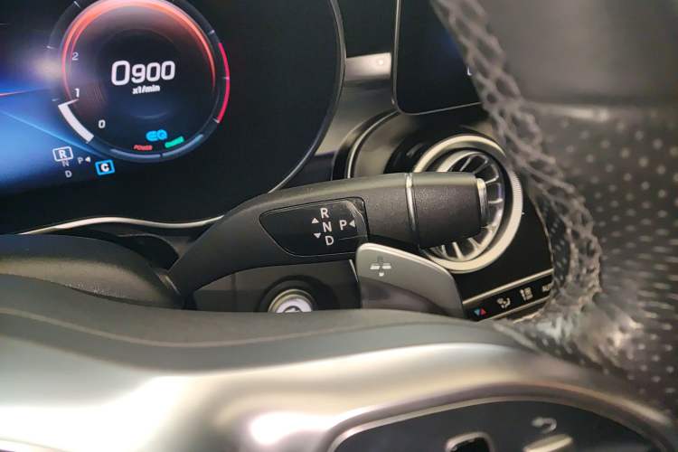 Used Mercedes-Benz C-Class 2021 C 260 L Sport Edition Star Collection Gear Lever