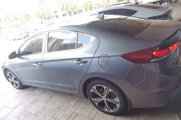 Used Hyundai Elantra (6th Generation / Lingdong) 2018 1.4T Dual-Clutch Xuan Dong · Dynamic Edition Exterior 3