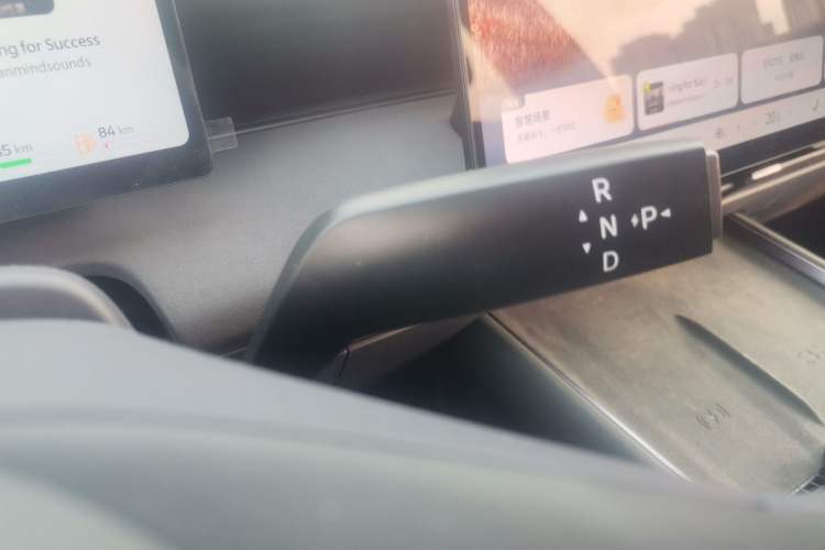 Used Nissan N6 2026 Model 180 Max Gear Lever