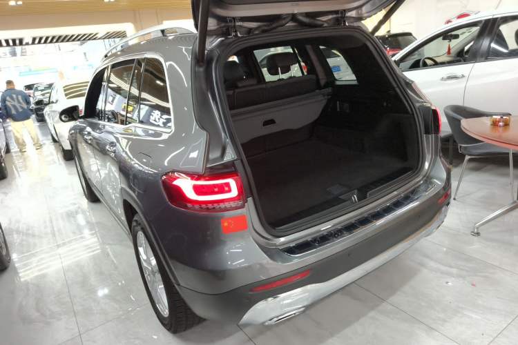 Used Mercedes-Benz GLB 2021 GLB 200 Dynamic Edition Exterior 2