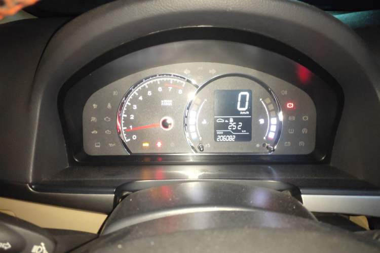 Used Roewe 350 2013 350S 1.5L Manual Xunchi Edition
