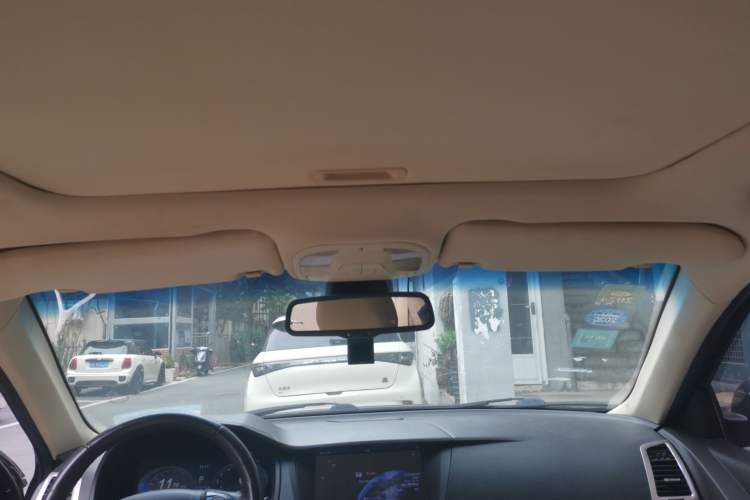 Used BYD Sirui 2013 1.5TID Automatic Prestige Model Headliner