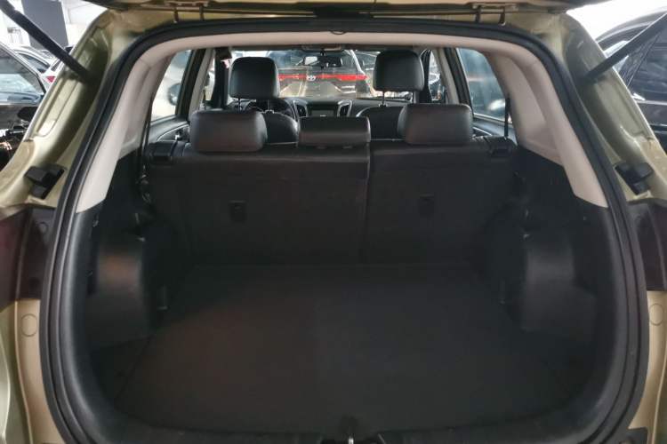 Used Changan CS75 2014 1.8T Automatic Elite Model China IV Standard