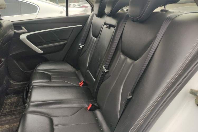 Used Geely Auto Emgrand 2016 Sedan 1.5L Manual Upward Edition
