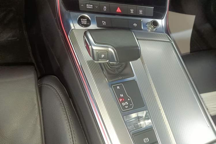 Used Audi A6L 2022 40 TFSI Luxury Prestige Edition
