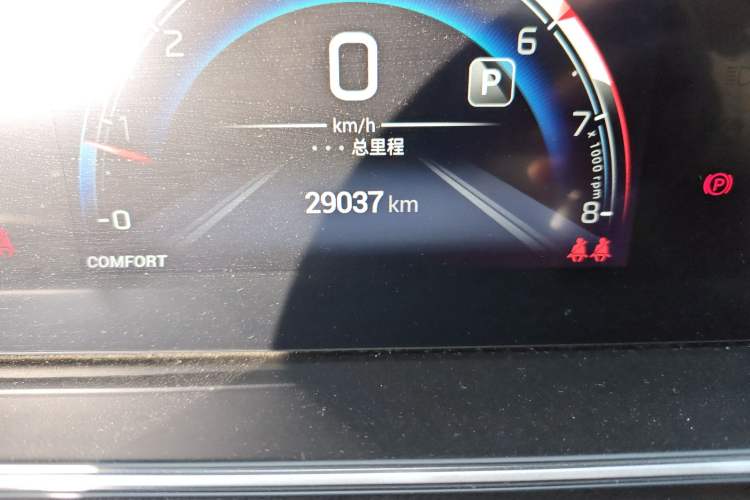 Used GAC Trumpchi M6 2021 270T DCT Luxury Edition (7-seater) Odometer Close Up