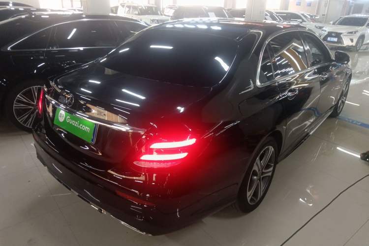 Used Mercedes-Benz E-Class 2020 Facelift E 260 L Sport Edition